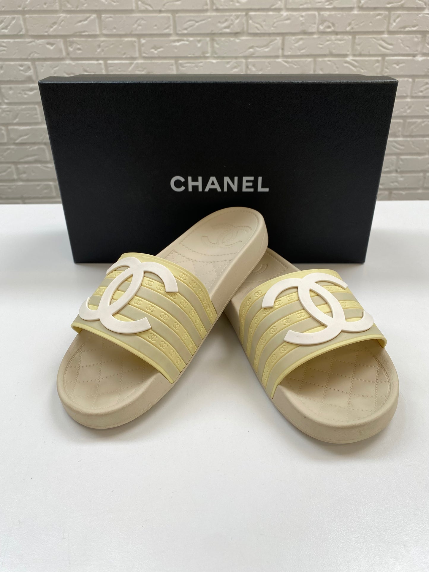 Chanel (39)