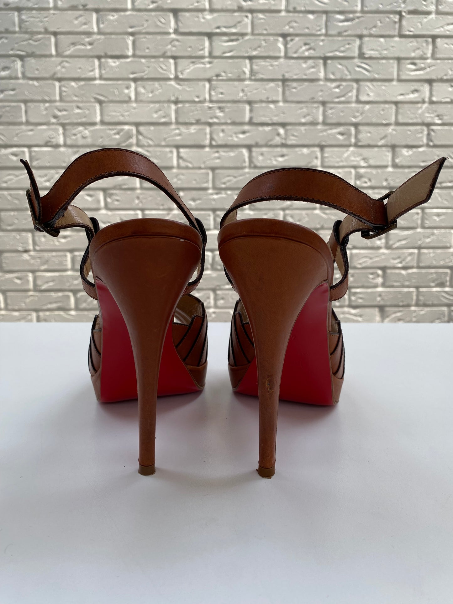 Christian Louboutin (41)